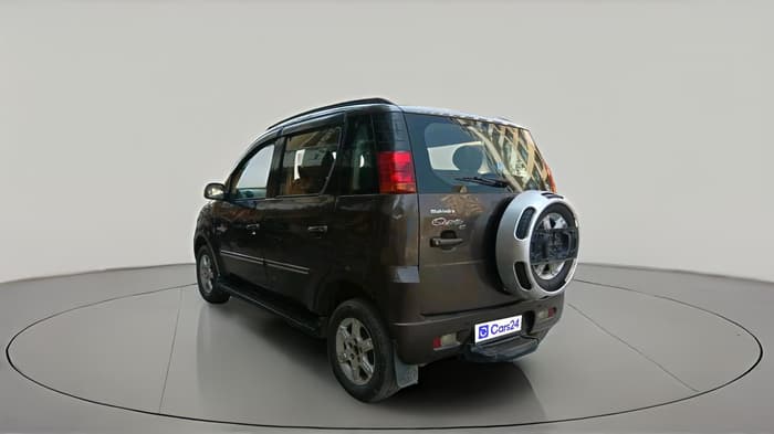 2013 Mahindra Quanto C8, Diesel, Manual, 73,802 km, exterior
