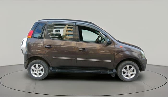 2013 Mahindra Quanto C8, Diesel, Manual, 73,802 km, exterior