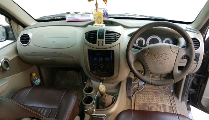 2013 Mahindra Quanto C8, Diesel, Manual, 73,802 km, interior