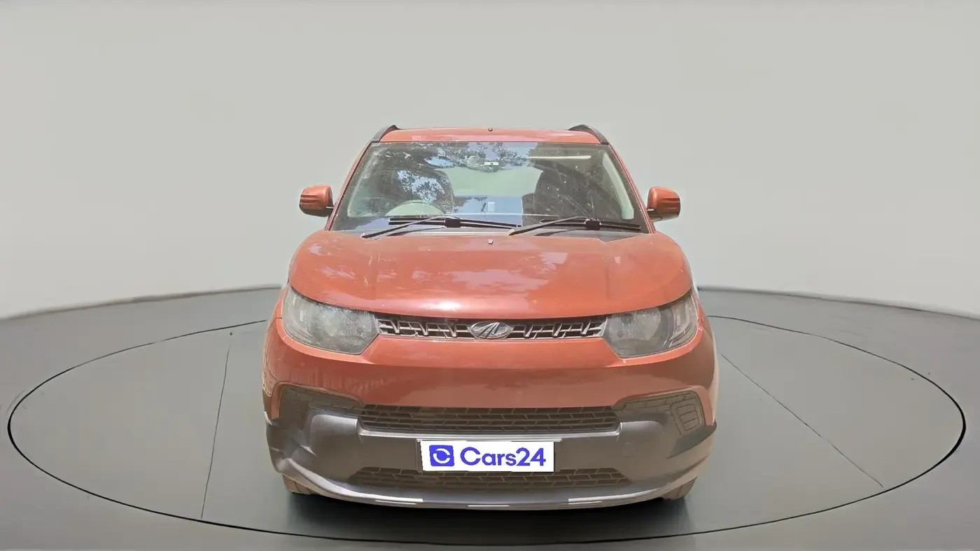 2016 Mahindra Kuv100 K4 6 STR, CNG, Manual, 38,284 km, exterior