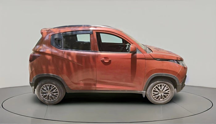 2016 Mahindra Kuv100 K4 6 STR, CNG, Manual, 38,284 km, exterior