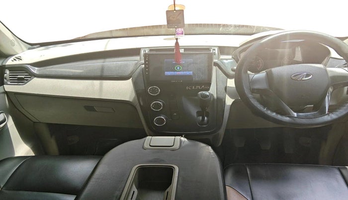 2016 Mahindra Kuv100 K4 6 STR, CNG, Manual, 38,284 km, interior