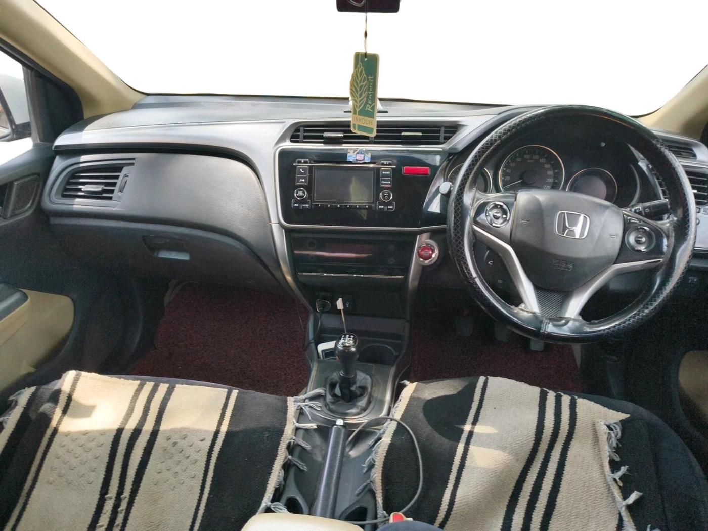 2015 Honda City 1.5L I-VTEC VX, Petrol, Manual, 1,78,000 km, interior