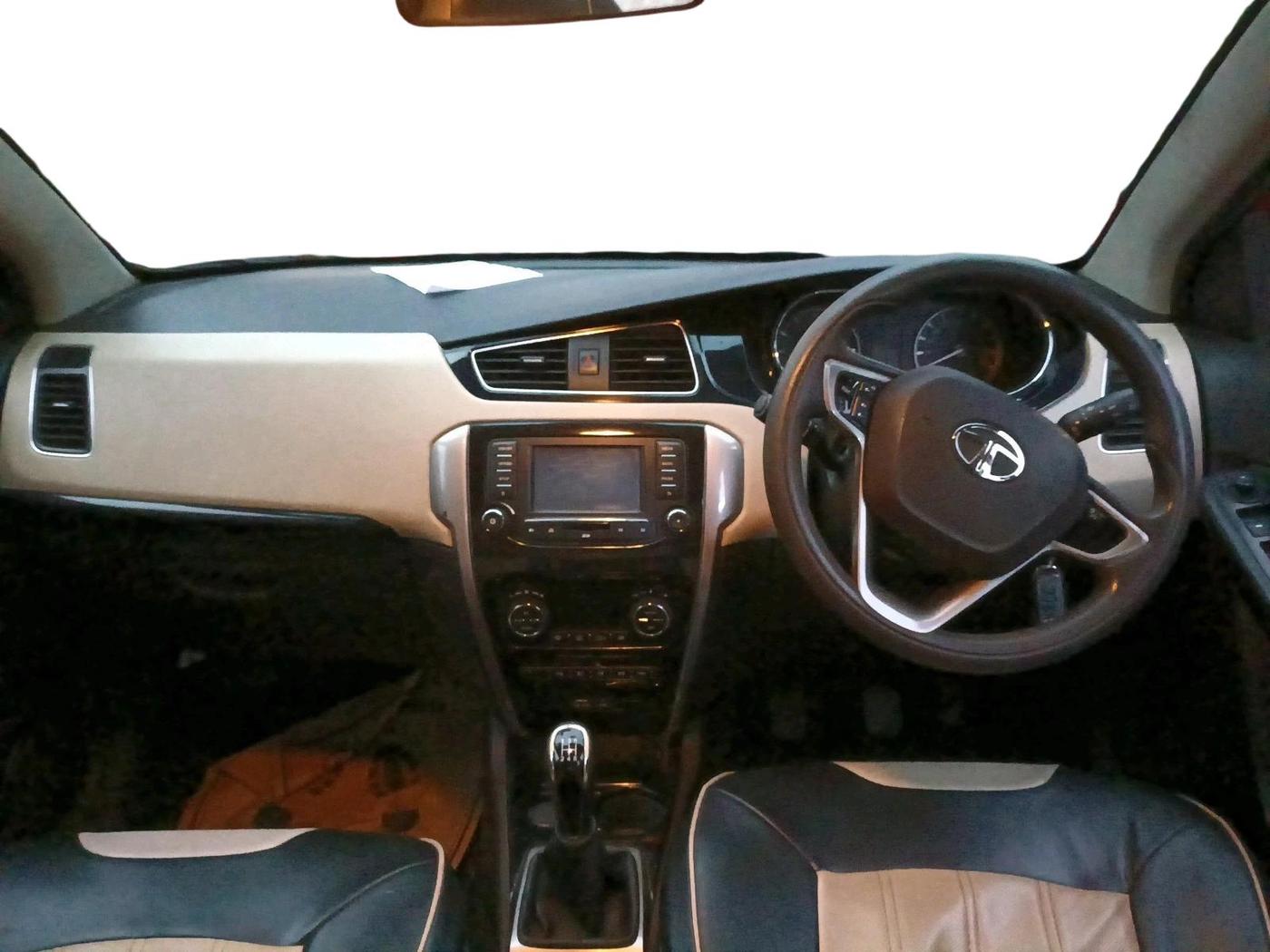 2015 Tata Zest XT PETROL, Petrol, Manual, 41,784 km, interior