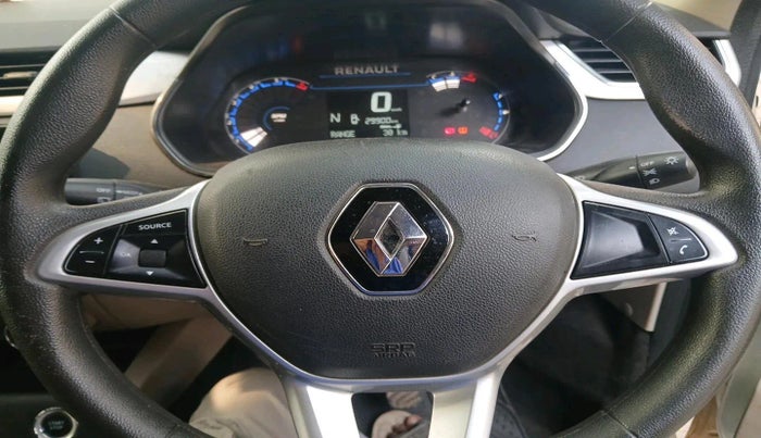 2023 Renault TRIBER RXZ AMT, CNG, Automatic, 29,900 km, interior