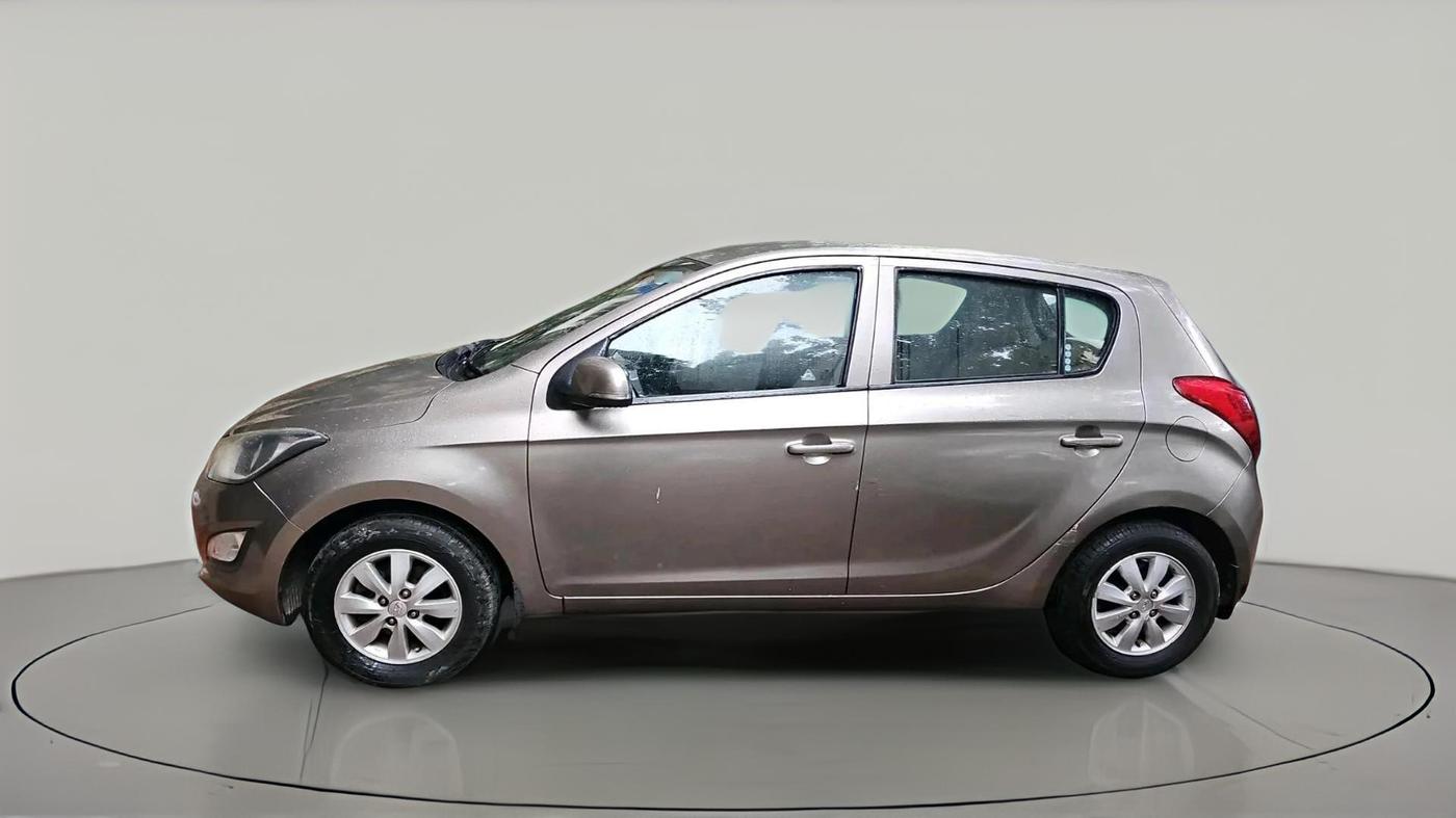 2012 Hyundai i20 SPORTZ 1.4 AT, Petrol, Automatic, 60,448 km, exterior