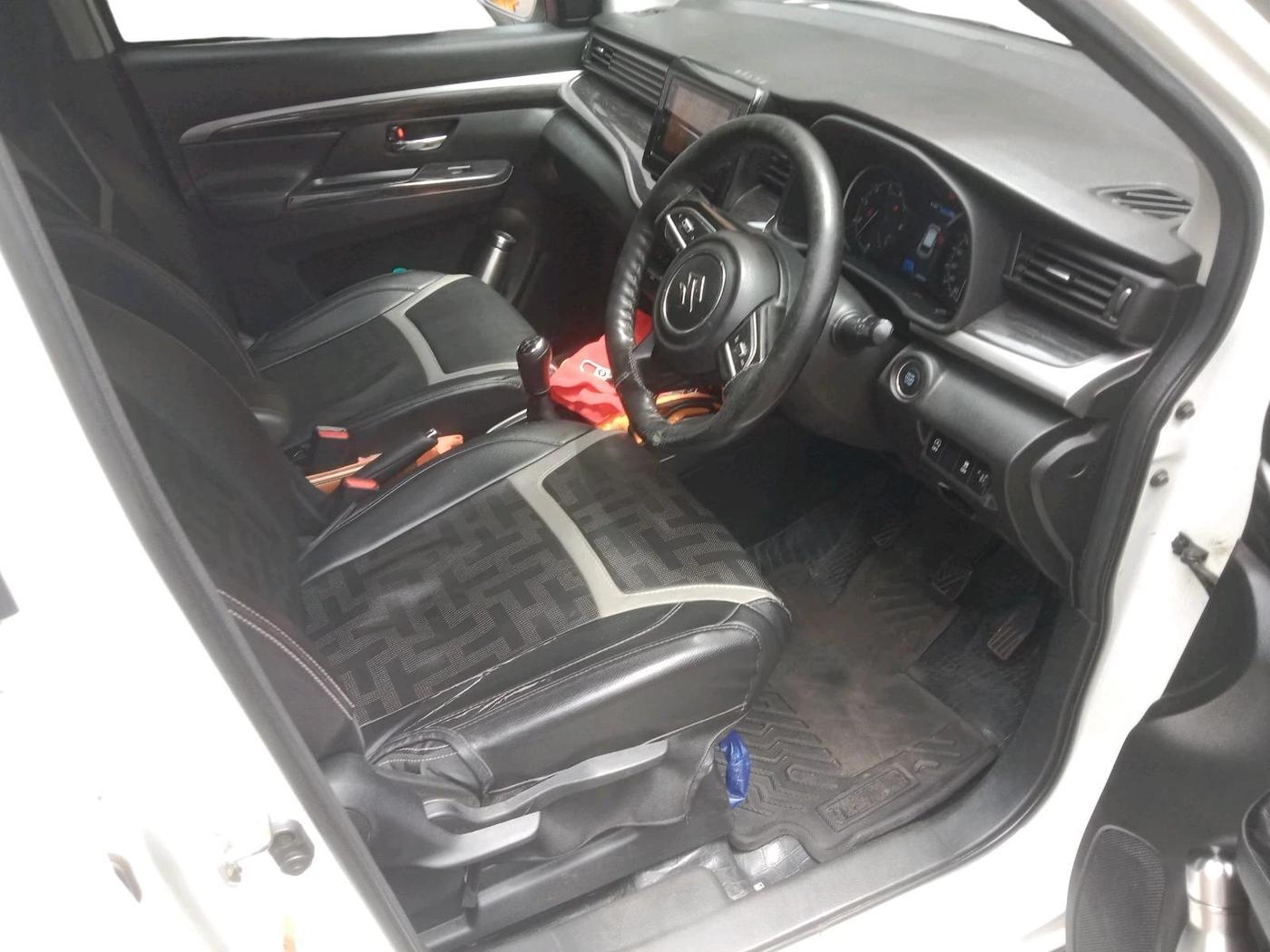 2023 Maruti XL6 ZETA MT, Petrol, Manual, 48,893 km, interior