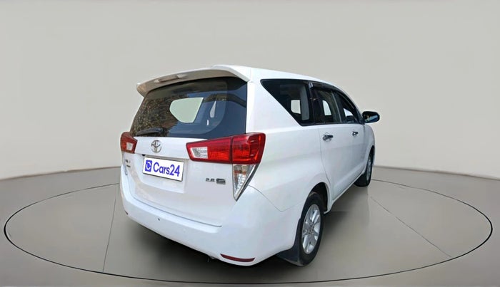 2017 Toyota Innova Crysta 2.8 GX AT 8 STR, Diesel, Automatic, 1,31,786 km, exterior