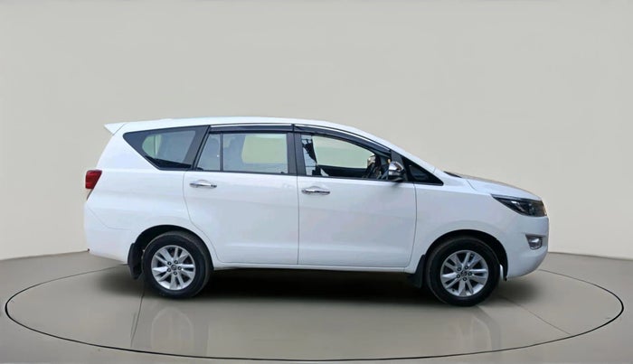 2017 Toyota Innova Crysta 2.8 GX AT 8 STR, Diesel, Automatic, 1,31,786 km, exterior