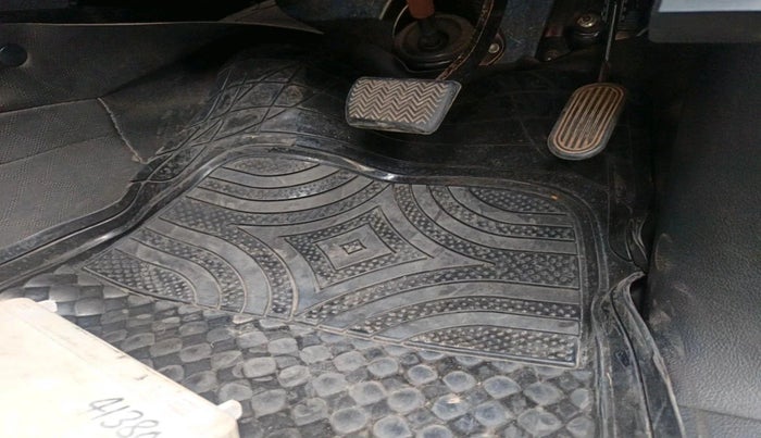 2017 Toyota Innova Crysta 2.8 GX AT 8 STR, Diesel, Automatic, 1,31,786 km, interior