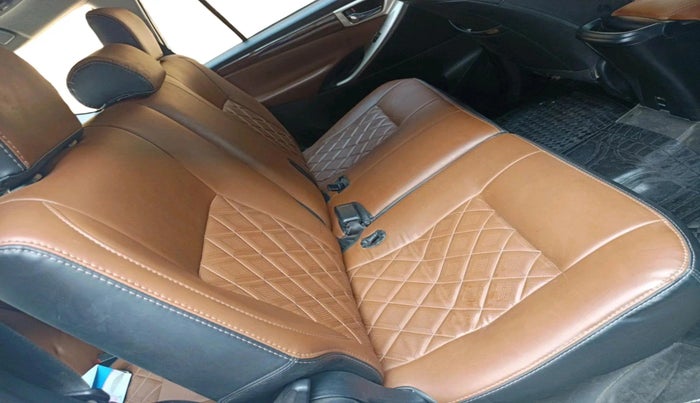 2017 Toyota Innova Crysta 2.8 GX AT 8 STR, Diesel, Automatic, 1,31,786 km, interior