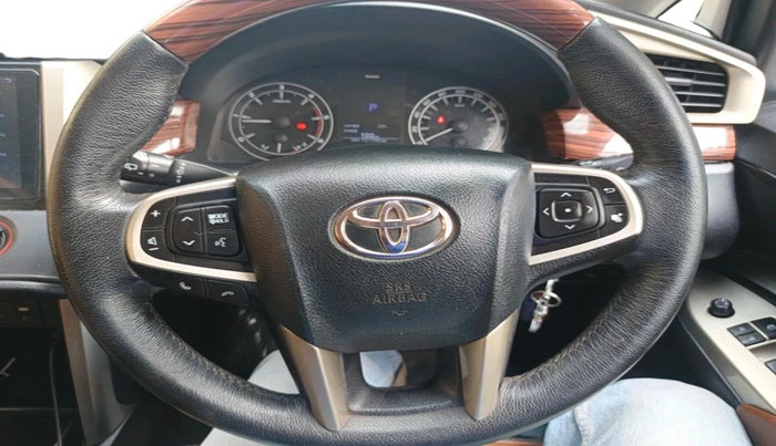 2017 Toyota Innova Crysta 2.8 GX AT 8 STR, Diesel, Automatic, 1,31,786 km, interior