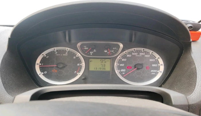 2011 Ford Fiesta Classic SXI 1.6 PETROL, Petrol, Manual, 1,31,936 km, interior