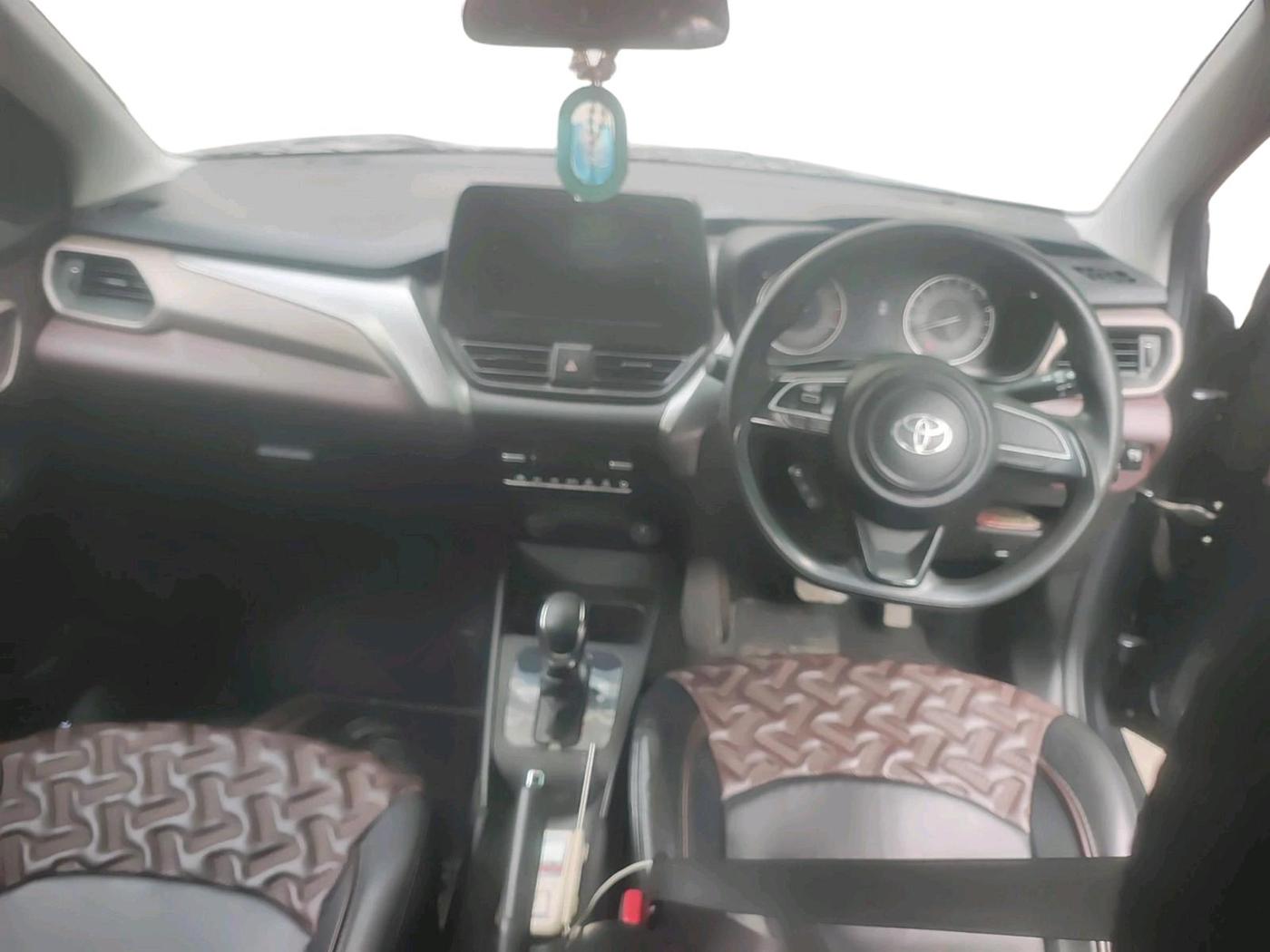 2024 Toyota Urban Cruiser Taisor S Plus 1.2 Petrol AMT, Petrol, Automatic, 36,962 km, interior