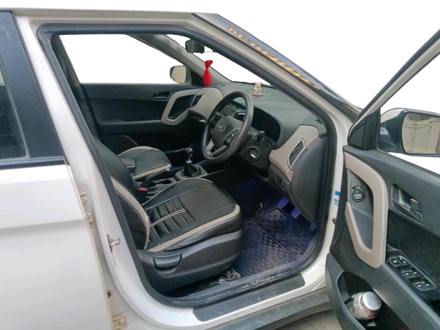 2017 Hyundai Creta E PLUS 1.6 PETROL, Petrol, Manual, 81,201 km, interior