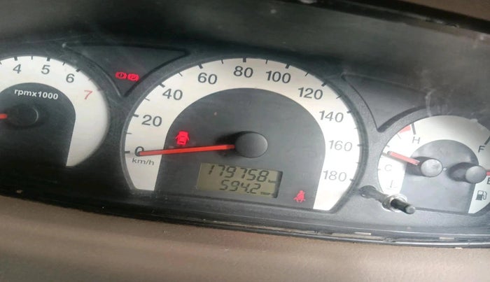 2011 Mahindra Xylo E6 BS-III, Diesel, Manual, 1,79,758 km, interior