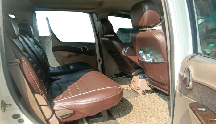 2011 Mahindra Xylo E6 BS-III, Diesel, Manual, 1,79,758 km, interior