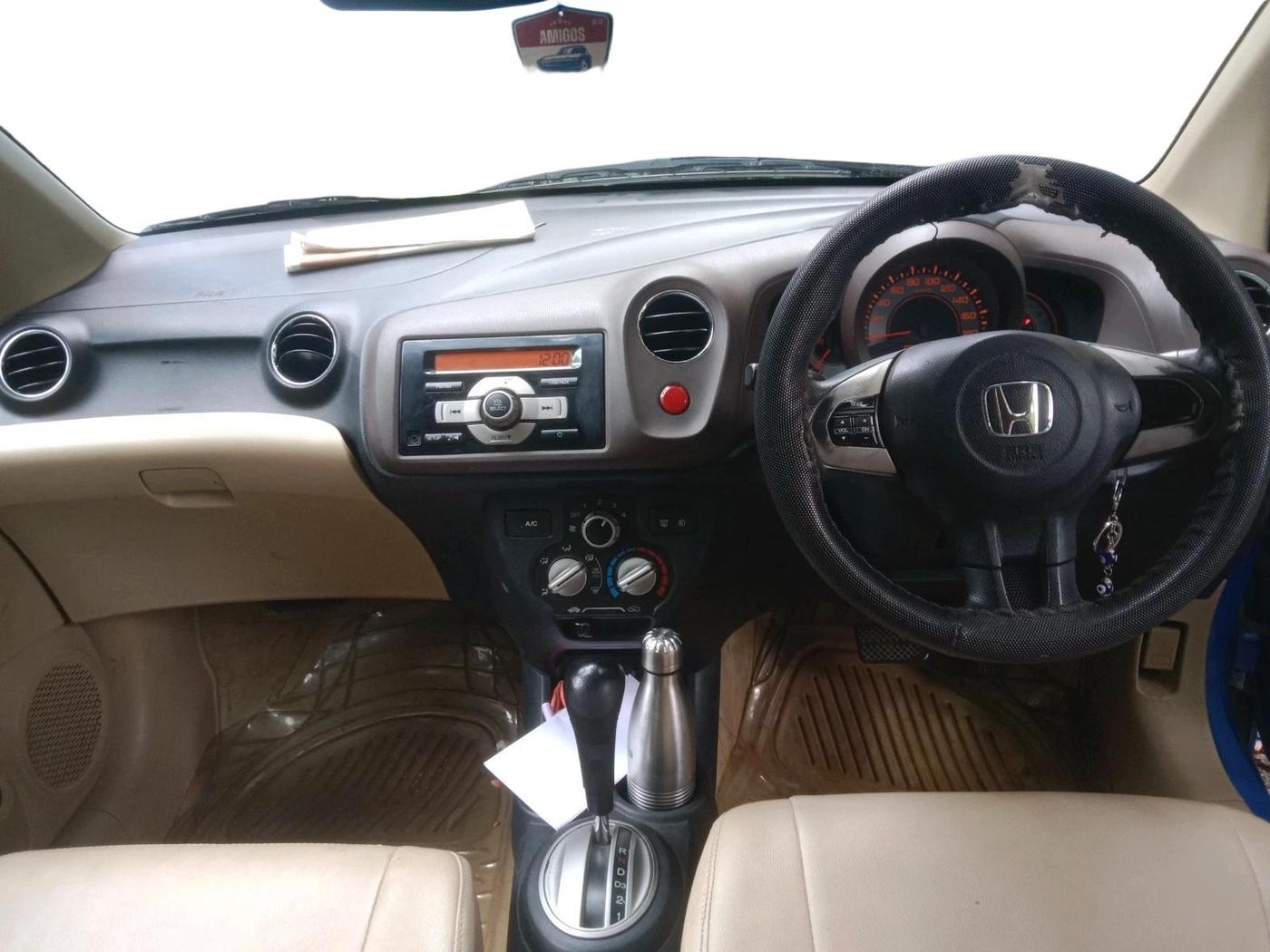 2013 Honda Brio VX AT, Petrol, Automatic, 69,276 km, interior