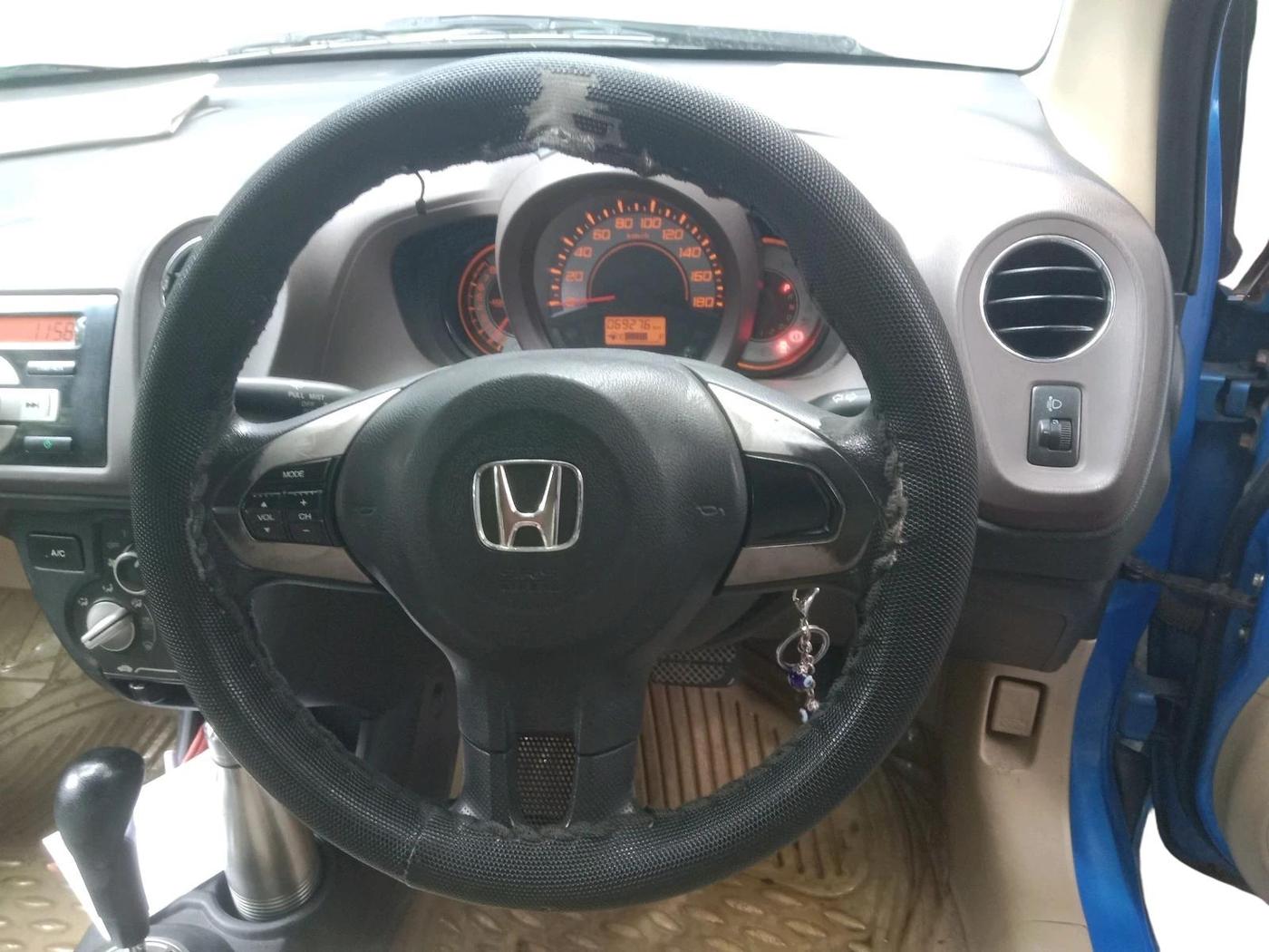 2013 Honda Brio VX AT, Petrol, Automatic, 69,276 km, interior