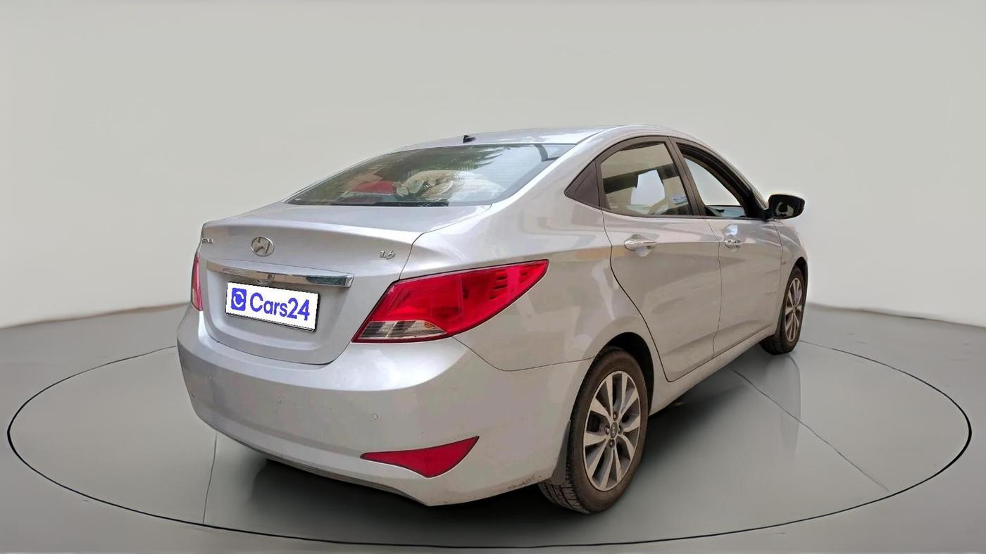 2015 Hyundai Verna FLUIDIC 4S 1.6 VTVT S(O), Petrol, Manual, 52,731 km, exterior
