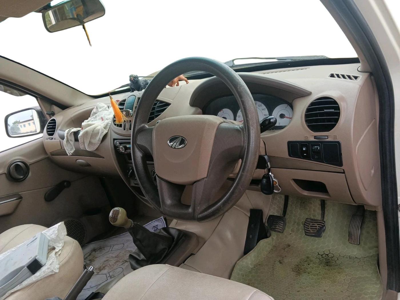 2013 Mahindra Xylo D2, Diesel, Manual, 1,28,300 km, interior