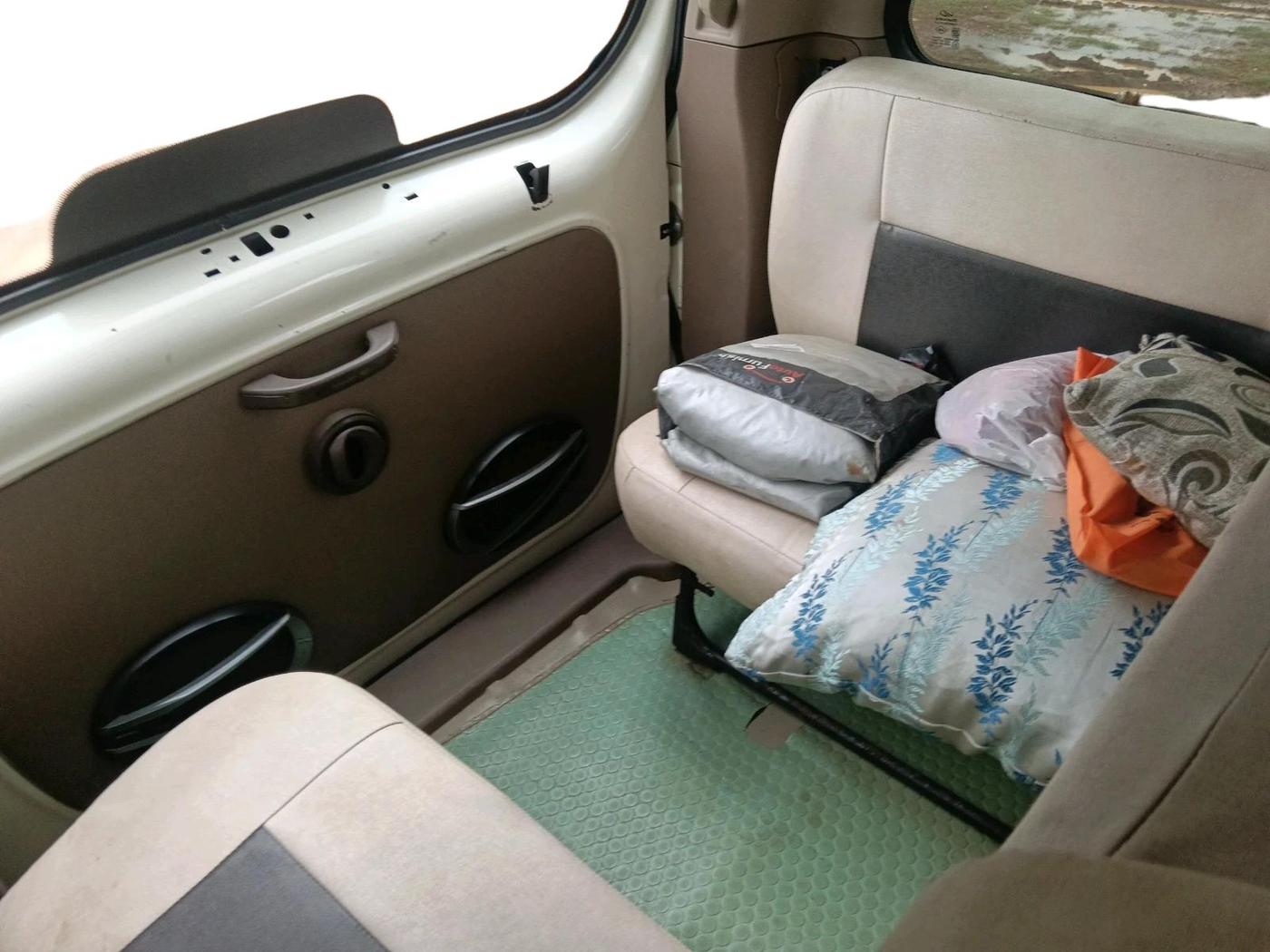 2013 Mahindra Xylo D2, Diesel, Manual, 1,28,300 km, interior