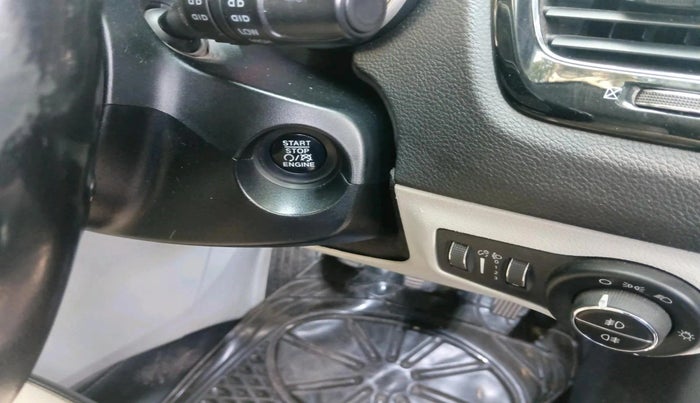 2018 Jeep Compass LIMITED (O) 2.0 DIESEL, Diesel, Manual, 97,264 km, interior