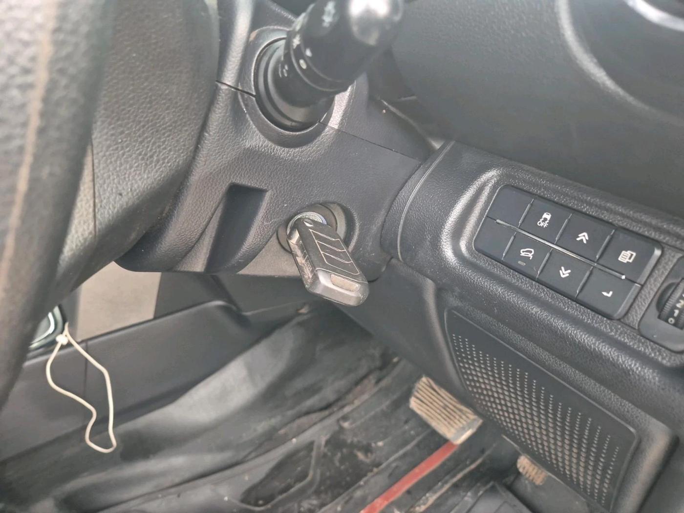 2021 Mahindra Thar LX  P 4WD AT CONVERTIBLE, Petrol, Automatic, 60,232 km, interior