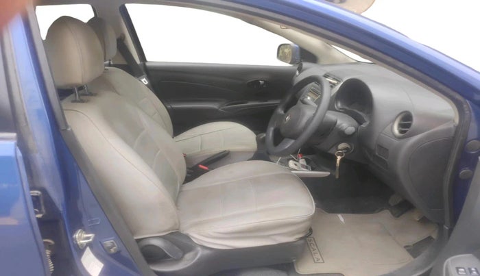 2013 Renault Scala RXE PETROL, Petrol, Manual, 24,257 km, interior