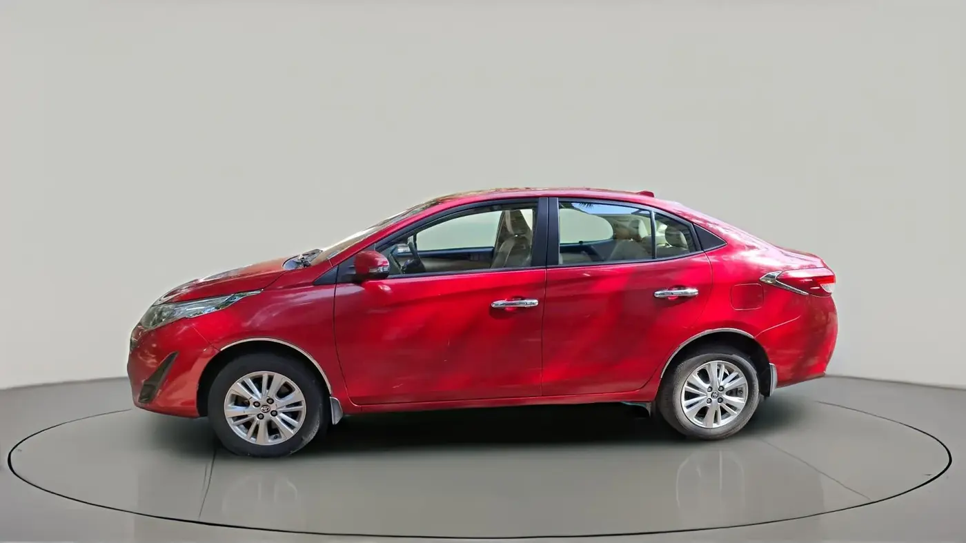 2018 Toyota YARIS VX MT, Petrol, Manual, 36,116 km, exterior