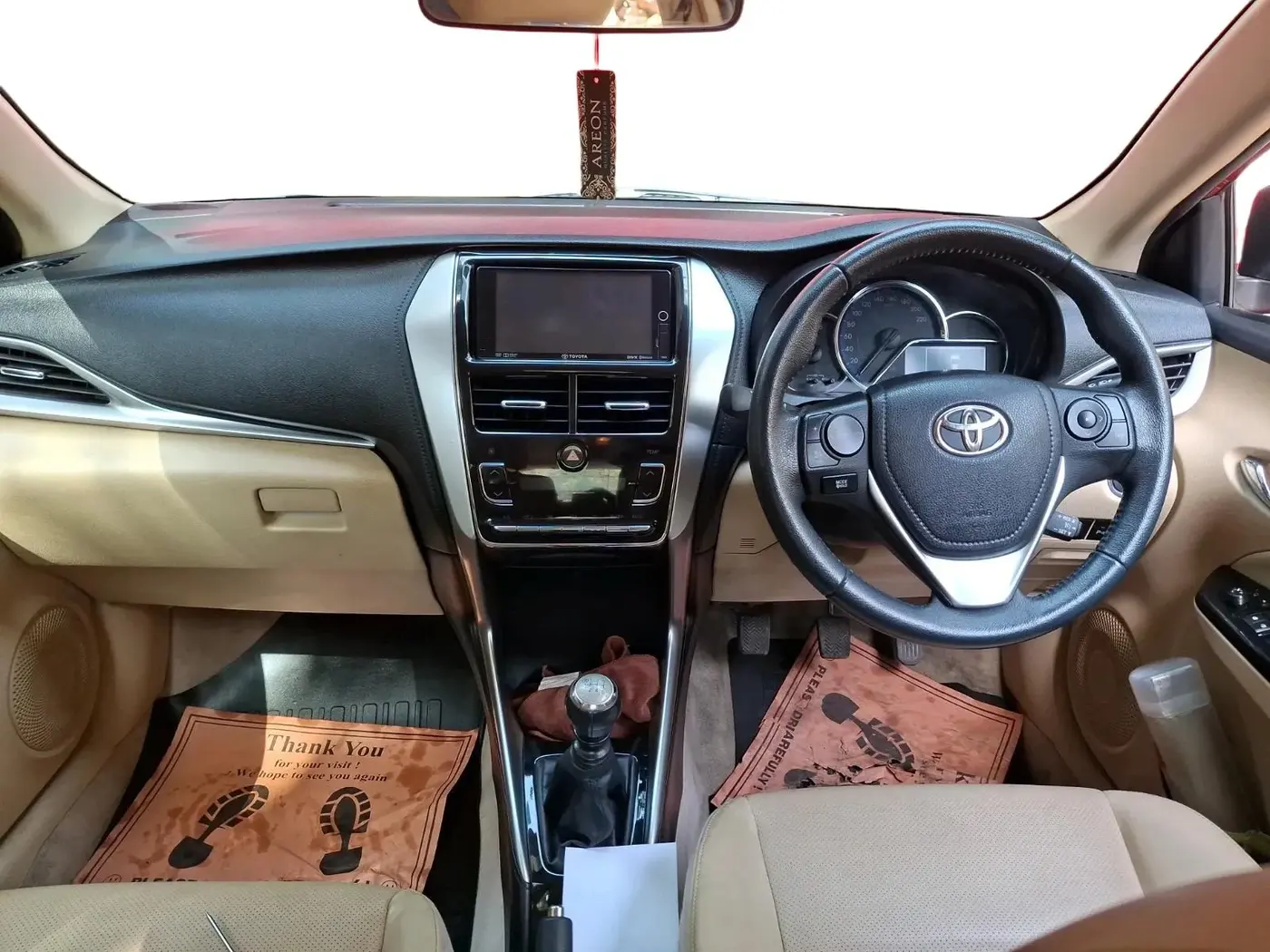 2018 Toyota YARIS VX MT, Petrol, Manual, 36,116 km, interior