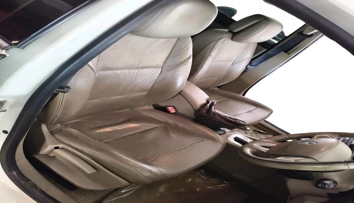 2011 Renault Fluence 2.0 E4 AT, Petrol, Automatic, 86,086 km, interior