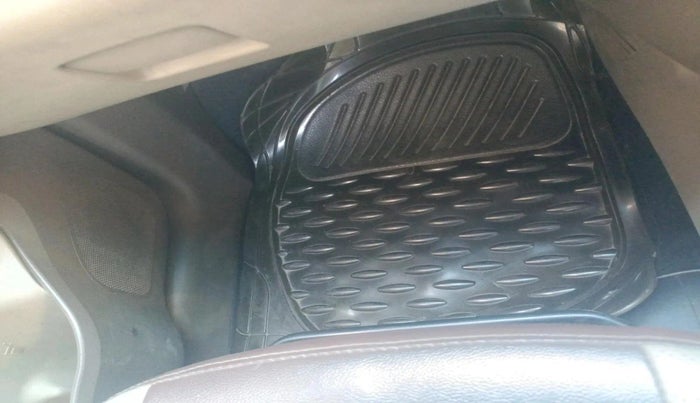 2013 Chevrolet Sail UVA 1.3 LS, Diesel, Manual, 1,62,742 km, interior