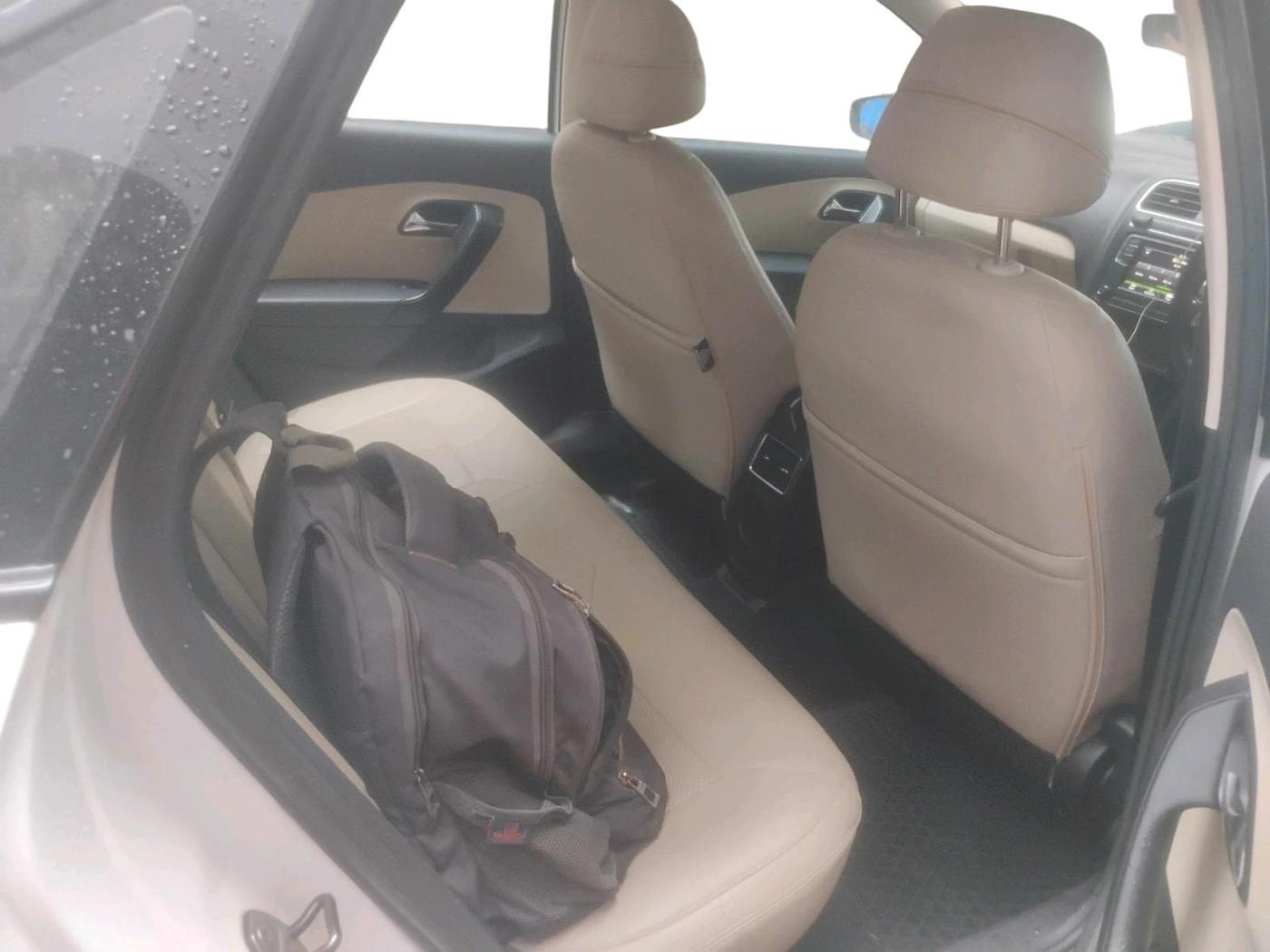 2018 Skoda Rapid STYLE 1.6 MPI, Petrol, Manual, 79,408 km, interior
