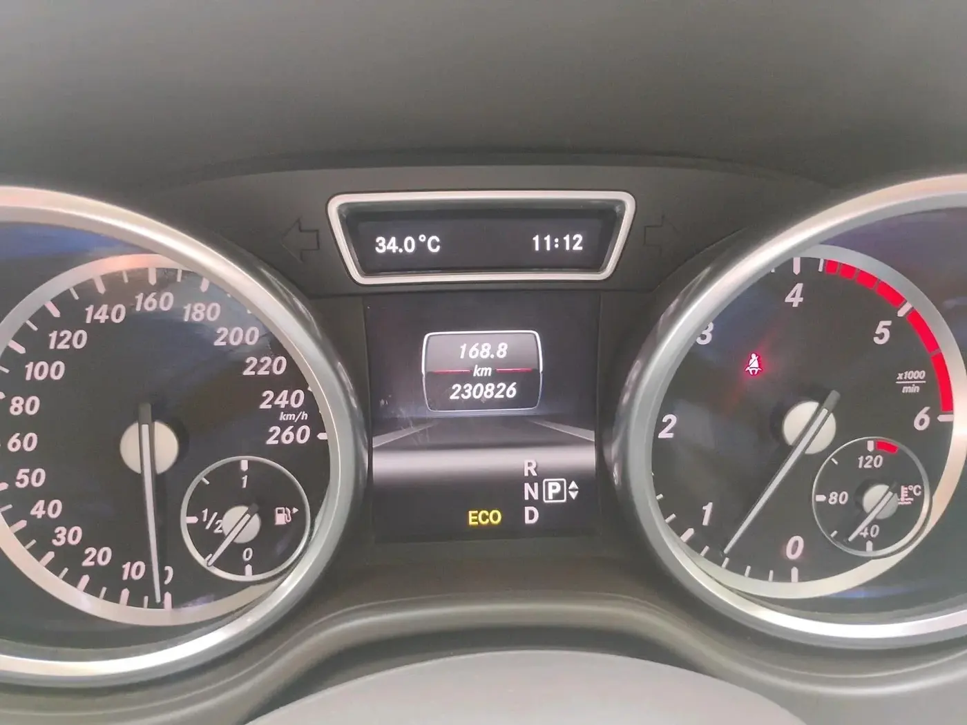2013 Mercedes Benz Ml Class 250 CDI, Diesel, Automatic, 2,30,826 km, interior