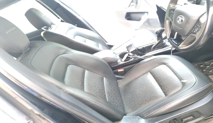 2021 Tata Harrier XZA PLUS 2.0L, Diesel, Automatic, 53,036 km, interior