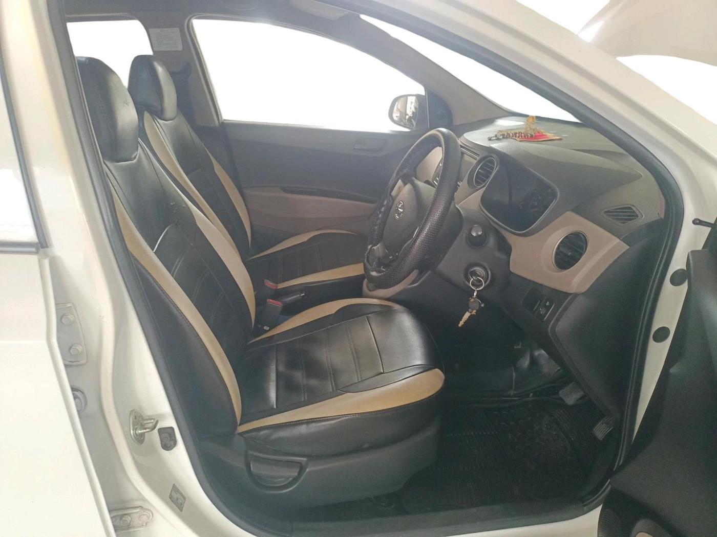 2019 Hyundai XCENT PRIME T  VTVT PLUS  CNG, CNG, Manual, 55,692 km, interior