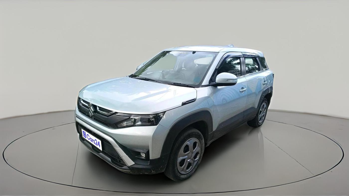 2024 Maruti BREZZA LXI S- CNG, CNG, Manual, 29,889 km, exterior