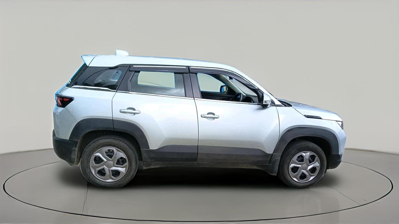 2024 Maruti BREZZA LXI S- CNG, CNG, Manual, 29,889 km, exterior