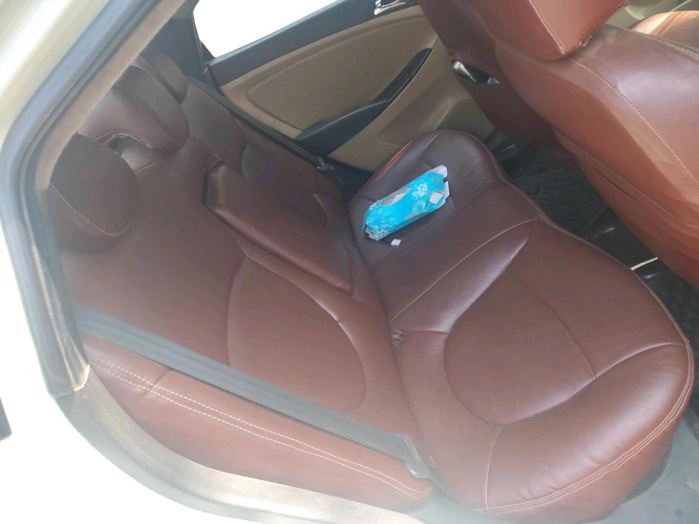 2012 Hyundai Verna FLUIDIC 1.6 CRDI SX OPT, Diesel, Manual, 1,84,687 km, interior