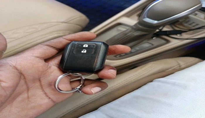 2021 Maruti Ertiga ZXI AT SHVS, Petrol, Automatic, 28,401 km, interior