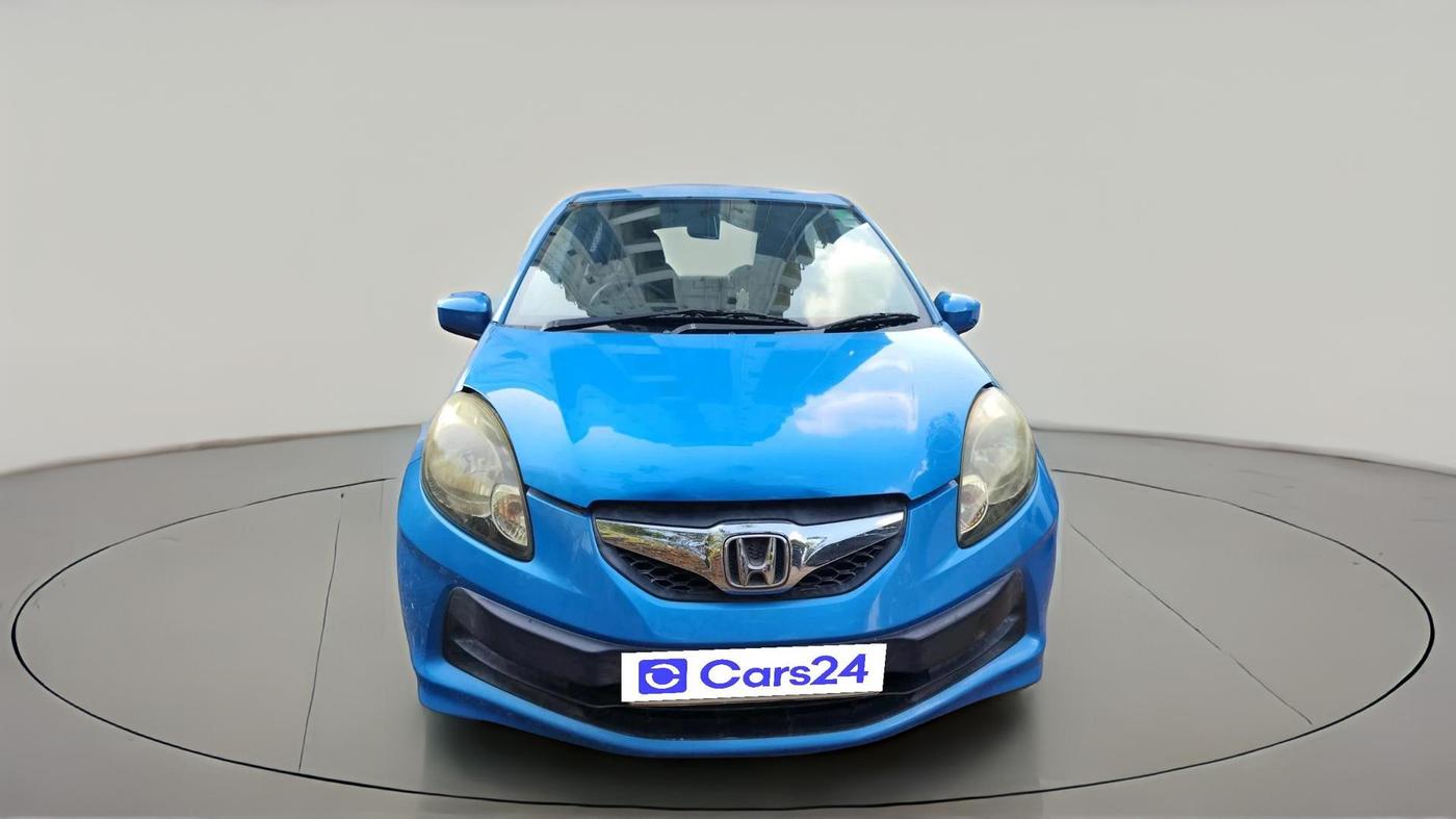 2013 Honda Brio S MT, Petrol, Manual, 1,37,575 km, exterior