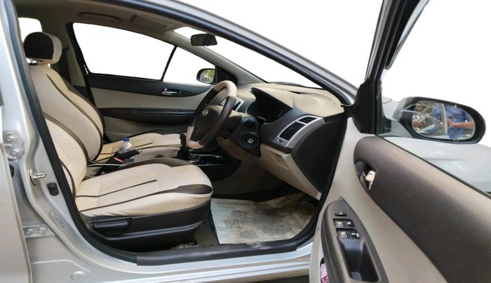 2012 Hyundai i20 MAGNA (O) 1.2, Petrol, Manual, 38,268 km, interior