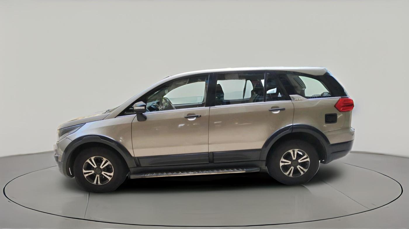 2018 Tata Hexa XE 4X2 7 STR, Diesel, Manual, 90,545 km, exterior