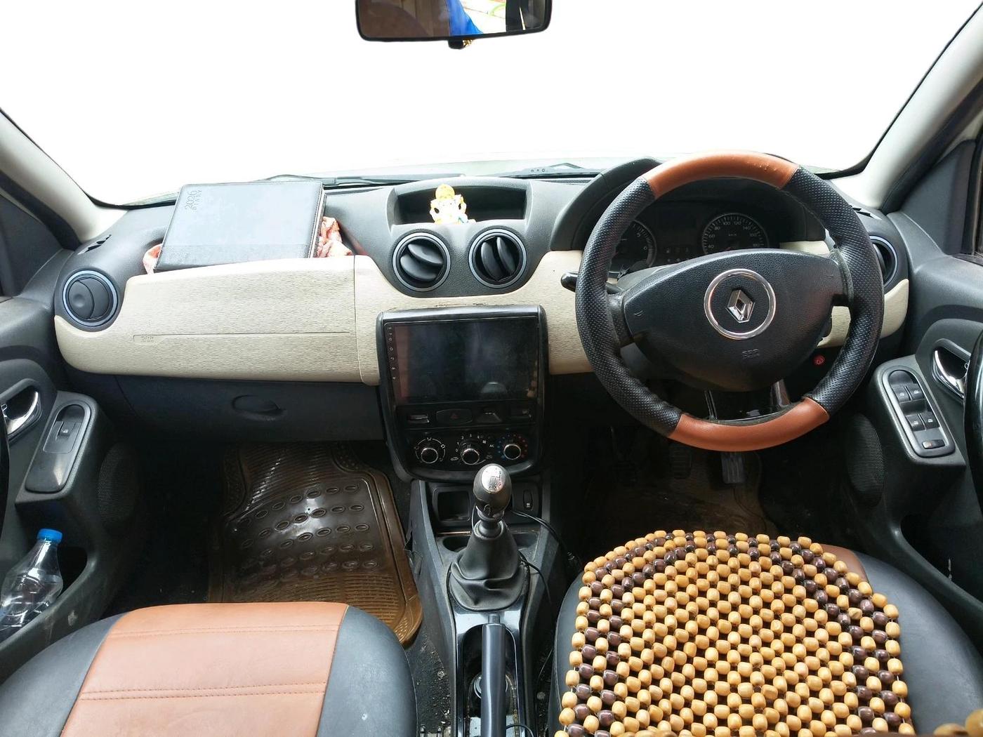 2012 Renault Duster 110 PS RXZ DIESEL, Diesel, Manual, 96,441 km, interior