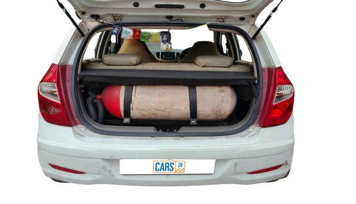 2011 Hyundai i10 SPORTZ 1.2 AT, CNG, Automatic, 1,17,787 km, exterior