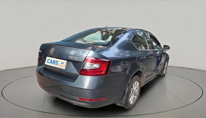 2018 Skoda Octavia L&K 1.8 TSI AT, Petrol, Automatic, 7,60,000 km, exterior