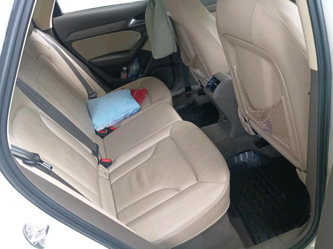 2013 Audi Q3 2.0 TDI QUATTRO, Diesel, Automatic, 37,474 km, interior