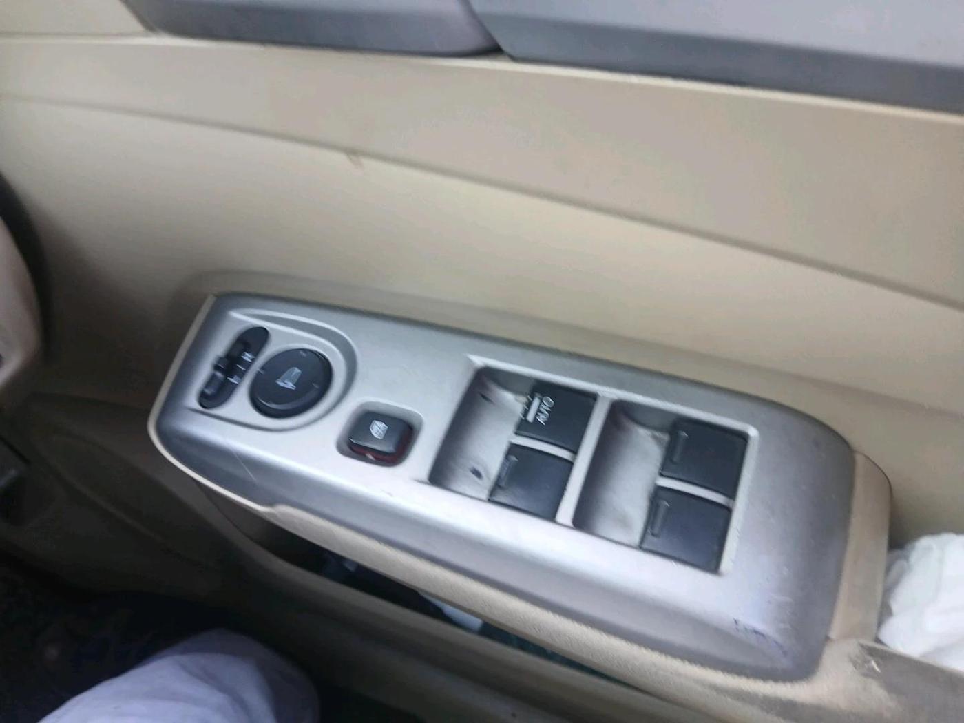 2011 Honda City 1.5L I-VTEC V MT, Petrol, Manual, 1,95,405 km, interior