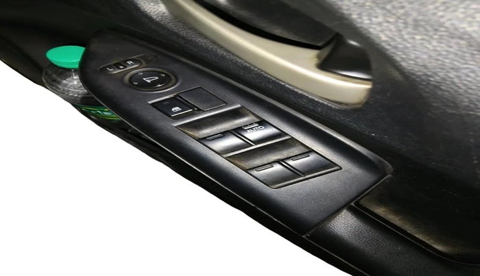 2015 Honda Jazz 1.2L I-VTEC S, Petrol, Manual, 77,461 km, interior